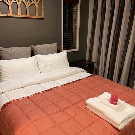 Ruth'S House Homestay Master Room With Private Shower And Toilet Auckland Exteriör bild